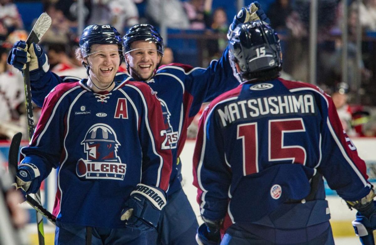 Tulsa Oilers vs. Iowa Heartlanders at BOK Center