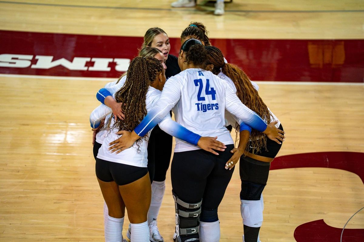 Parking Mississippi Valley State Devilettes at Ole Miss Rebels Womens Basketball