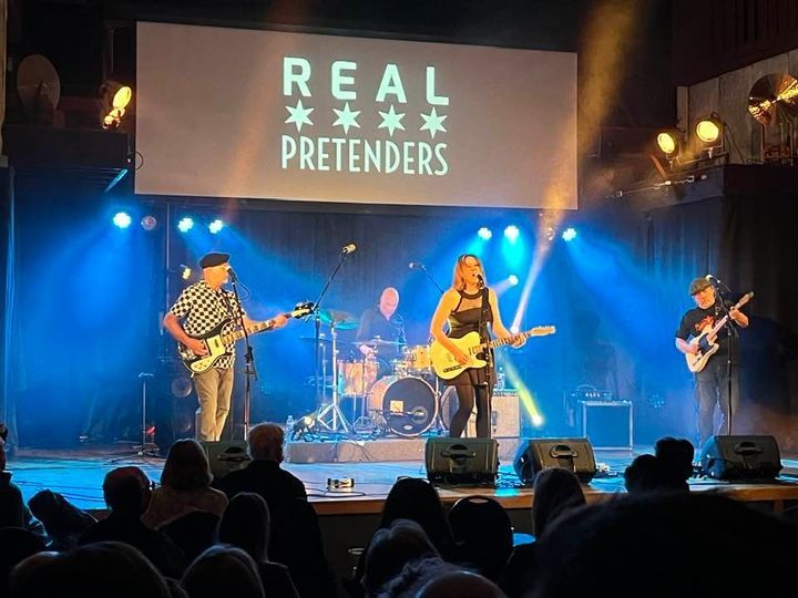 Real Pretenders at Fullers Pub