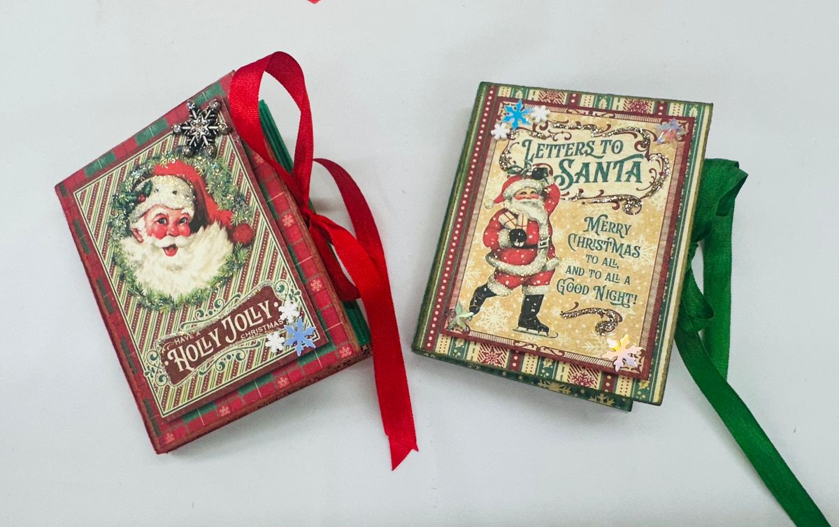 Mini Christmas books class 