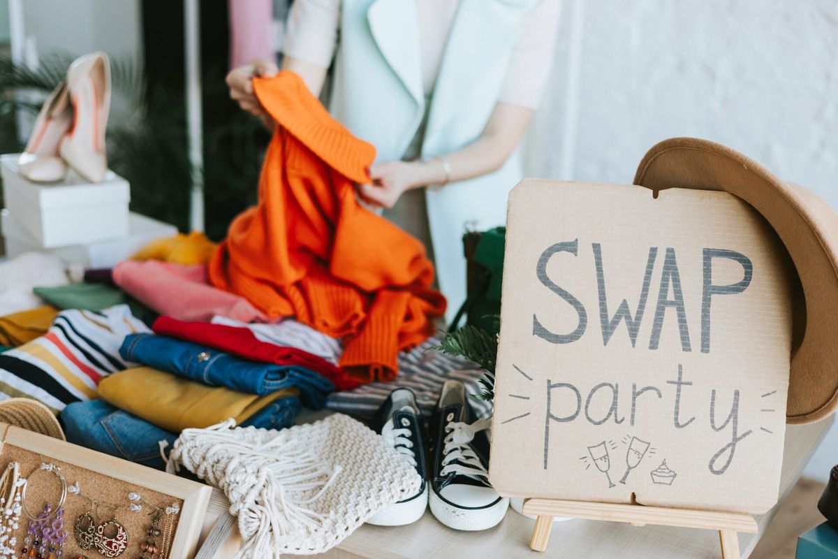 Women's Clothing Swap