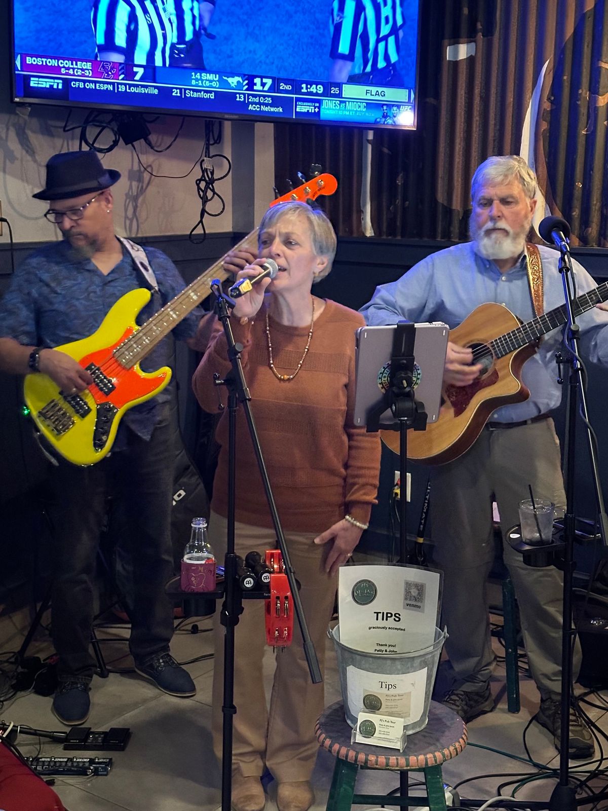 PJ\u2019s Pub Tour at Tom Foolery\u2019s 