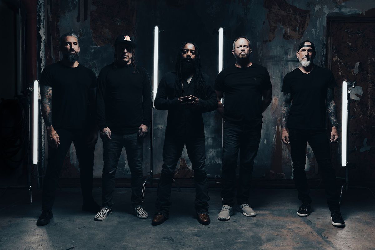 SEVENDUST "IN DUST WE TRUST" TOUR