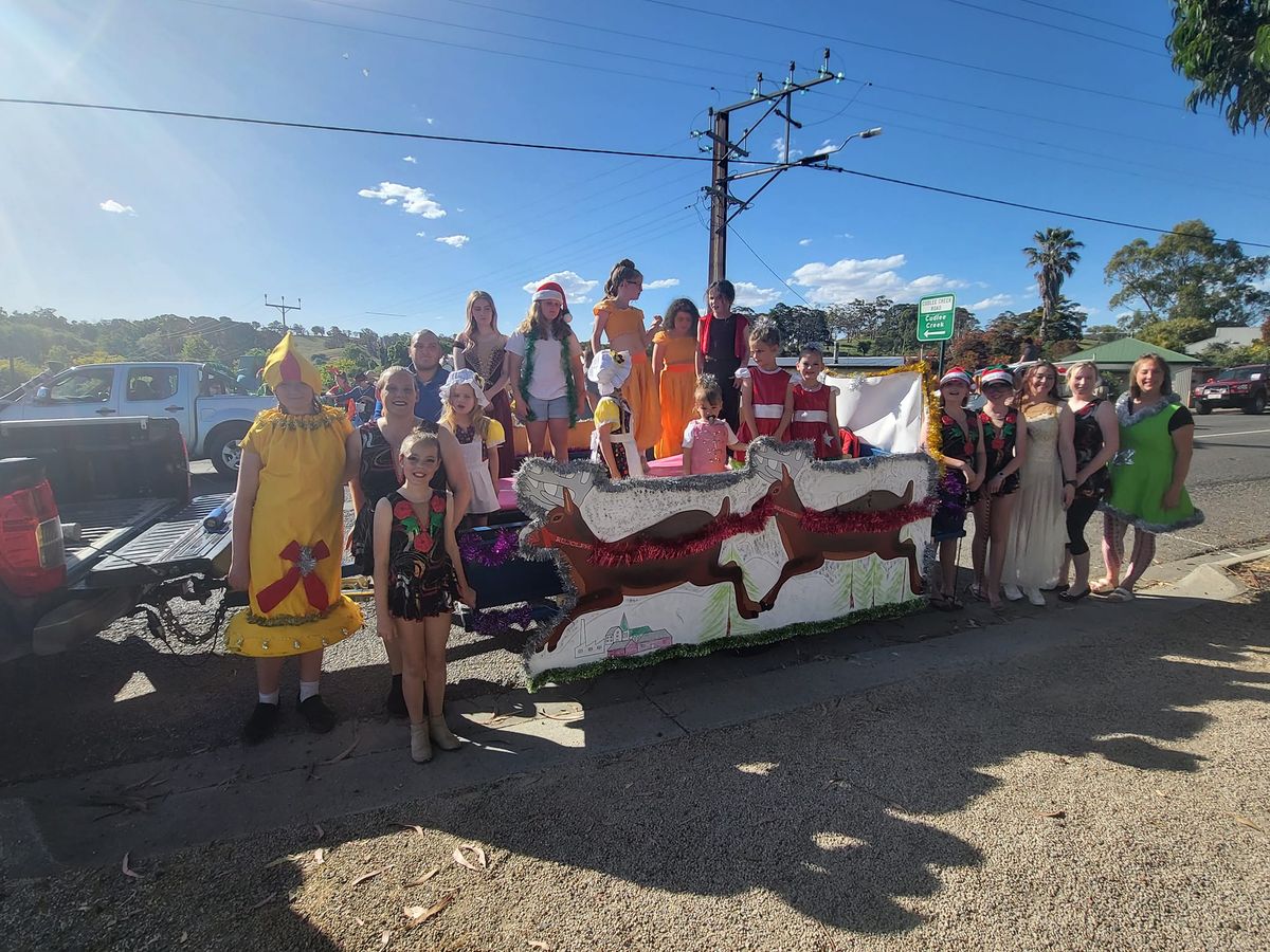 Calibirds at Lobethal Xmas Pagent 2024