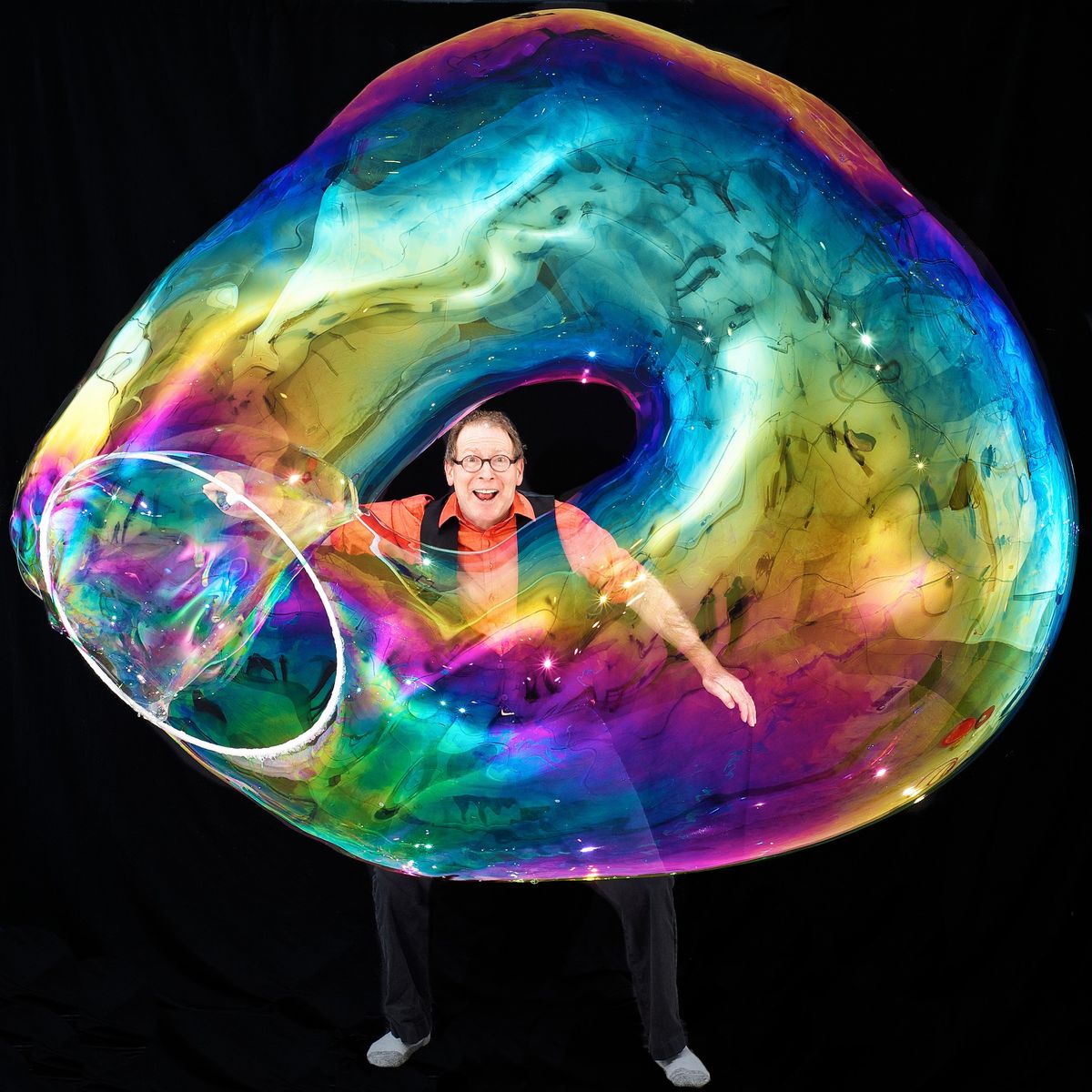 Amazing Bubble Man at Liberty Theatre, Astoria OR,  23 Nov, 2:00