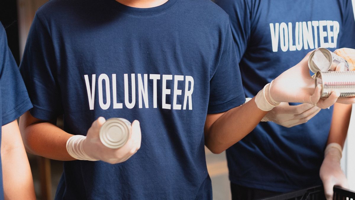 VOLUNTEER FAIR: THURSDAY, MARCH 27 | 4 - 6:30PM