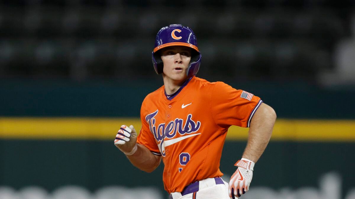 Parking Clemson Tigers at USC Upstate Spartans Baseball