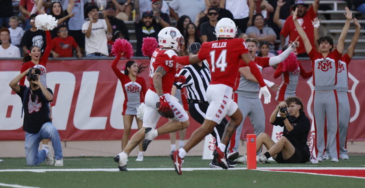 Parking New Mexico Lobos at Air Force Falcons Mens Basketball