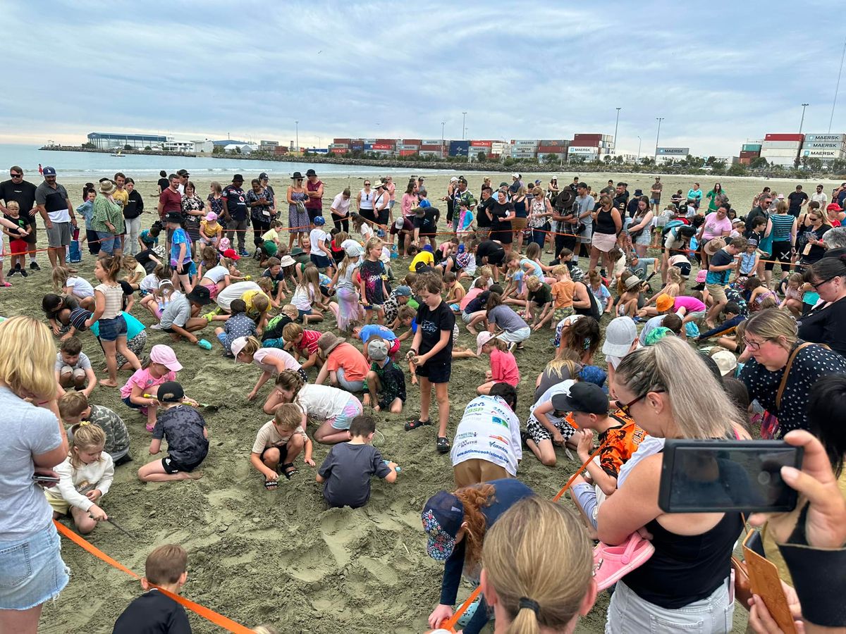 The Caroline Bay Great Beach Dig