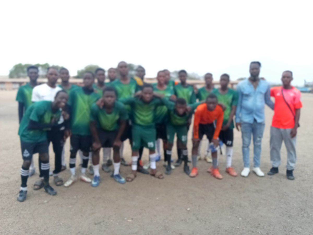 TEMA PORT FOOTBALL CLUB PRESIDENT WITH HIS PLAYERS