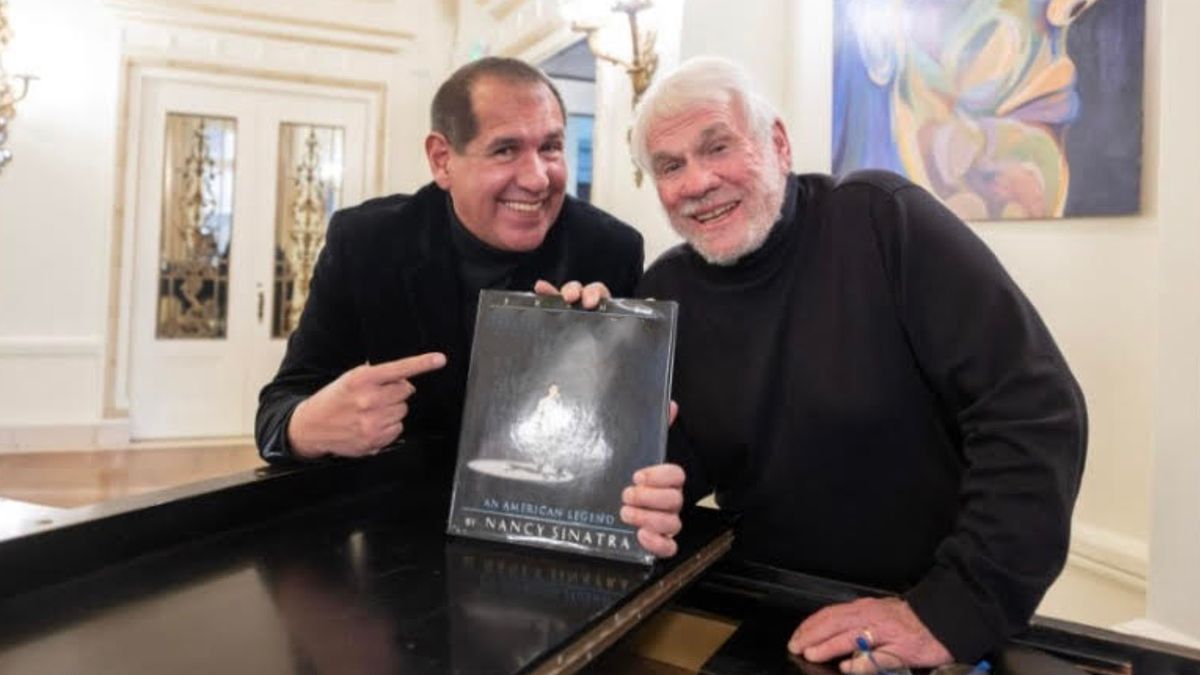 The Good Life - Tribute to Tony Bennet at California Center for the Arts - Center Theater