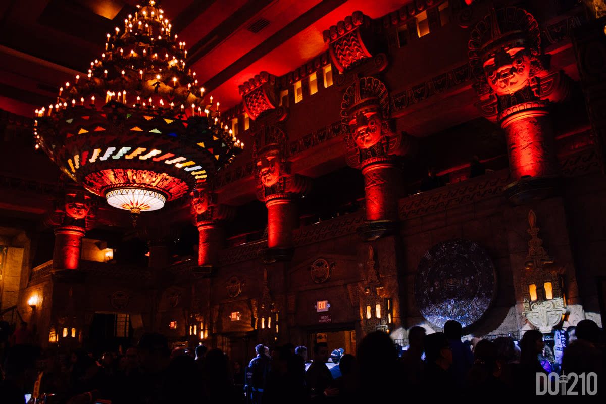 Los Lonely Boys at Aztec Theatre