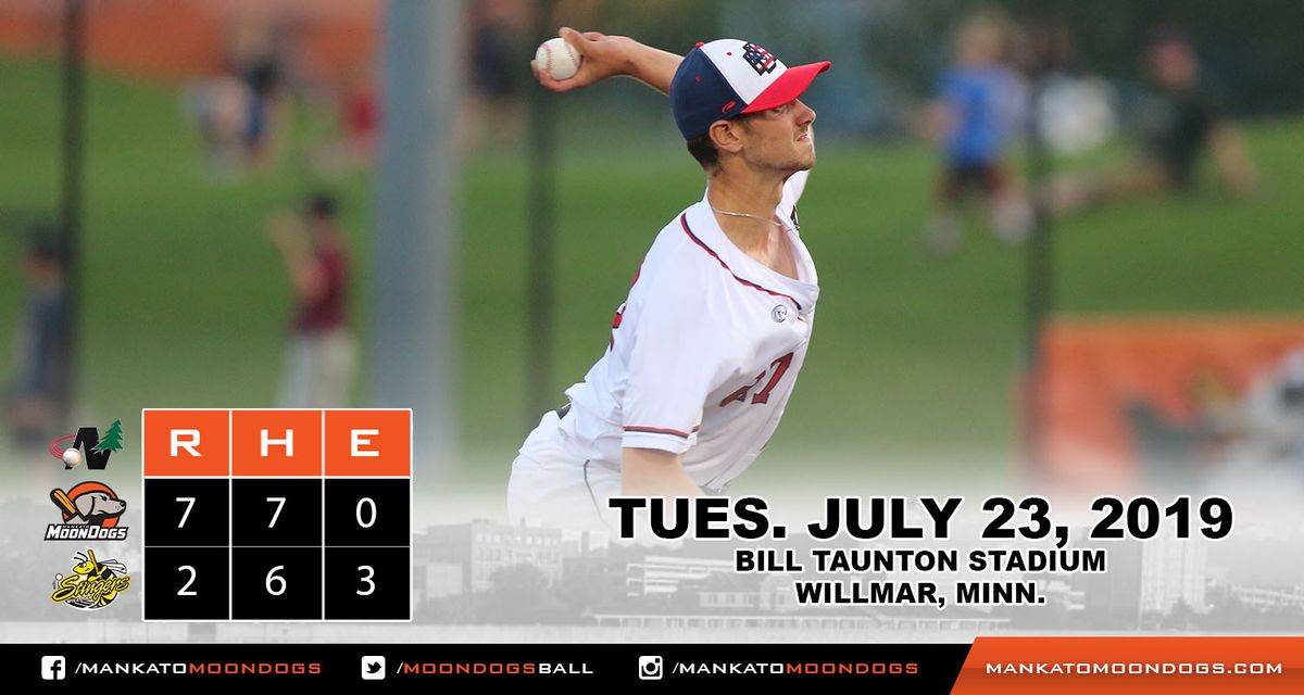 Mankato MoonDogs vs. Willmar Stingers