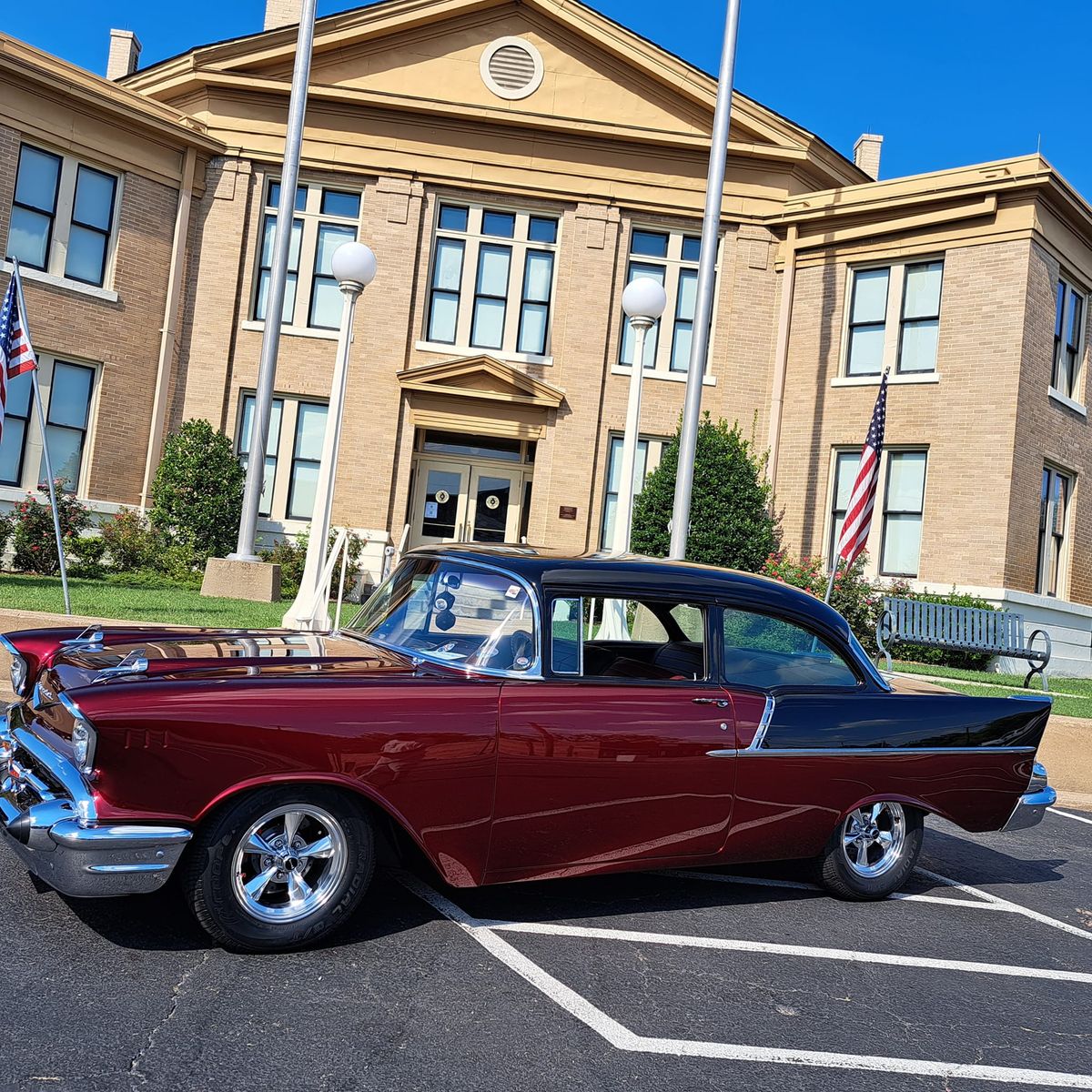 LONESTAR WINTER CAR SHOW CHARITY EXTRAVAGANZA