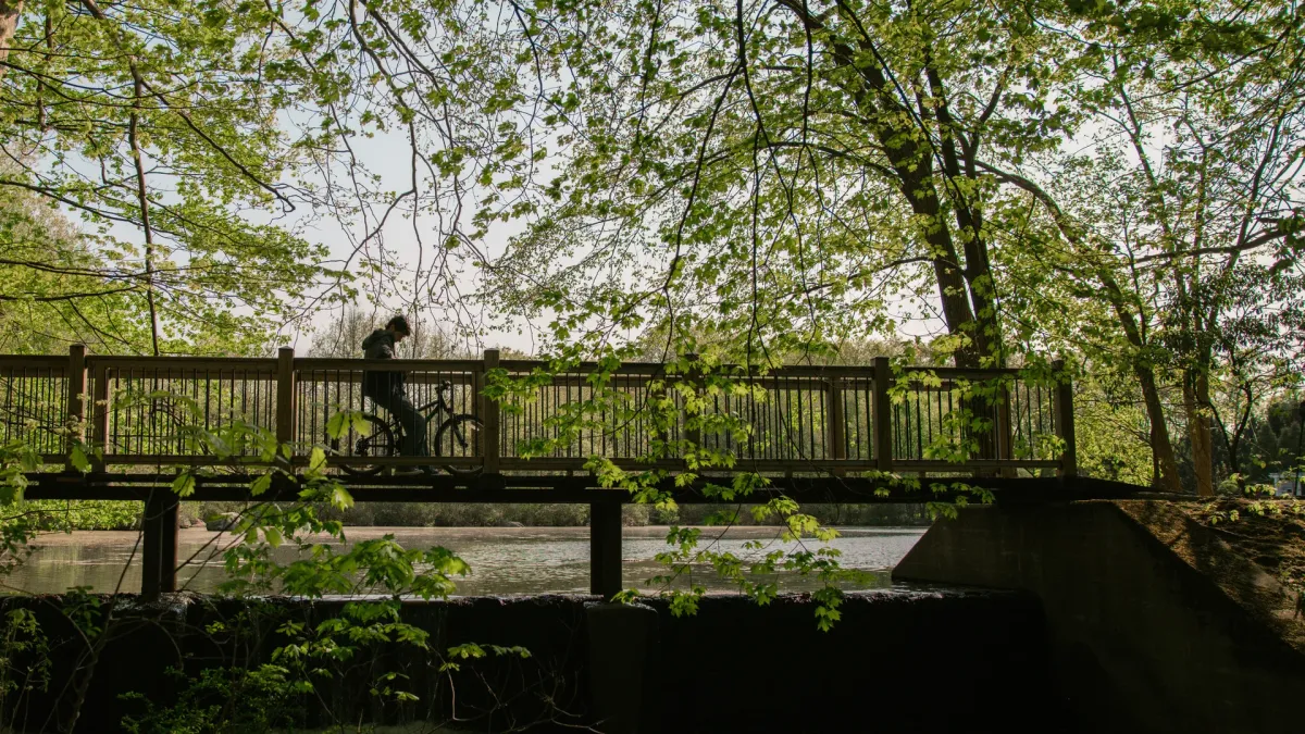 Jeremy Zucker in \u9999\u6e2f\u5cf6 Hong Kong Island