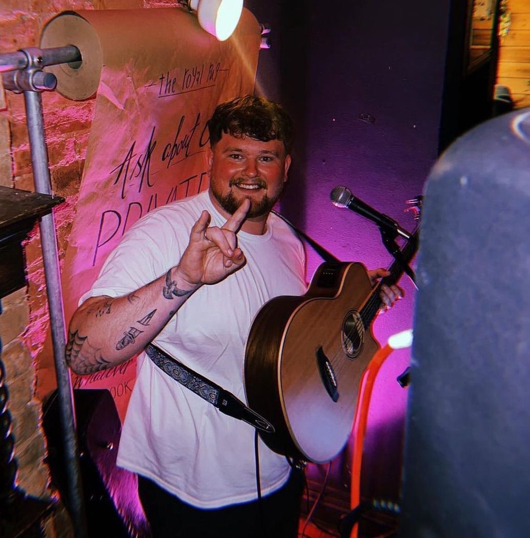 Jake Byrne\u2019s Live @ The Builders Arms