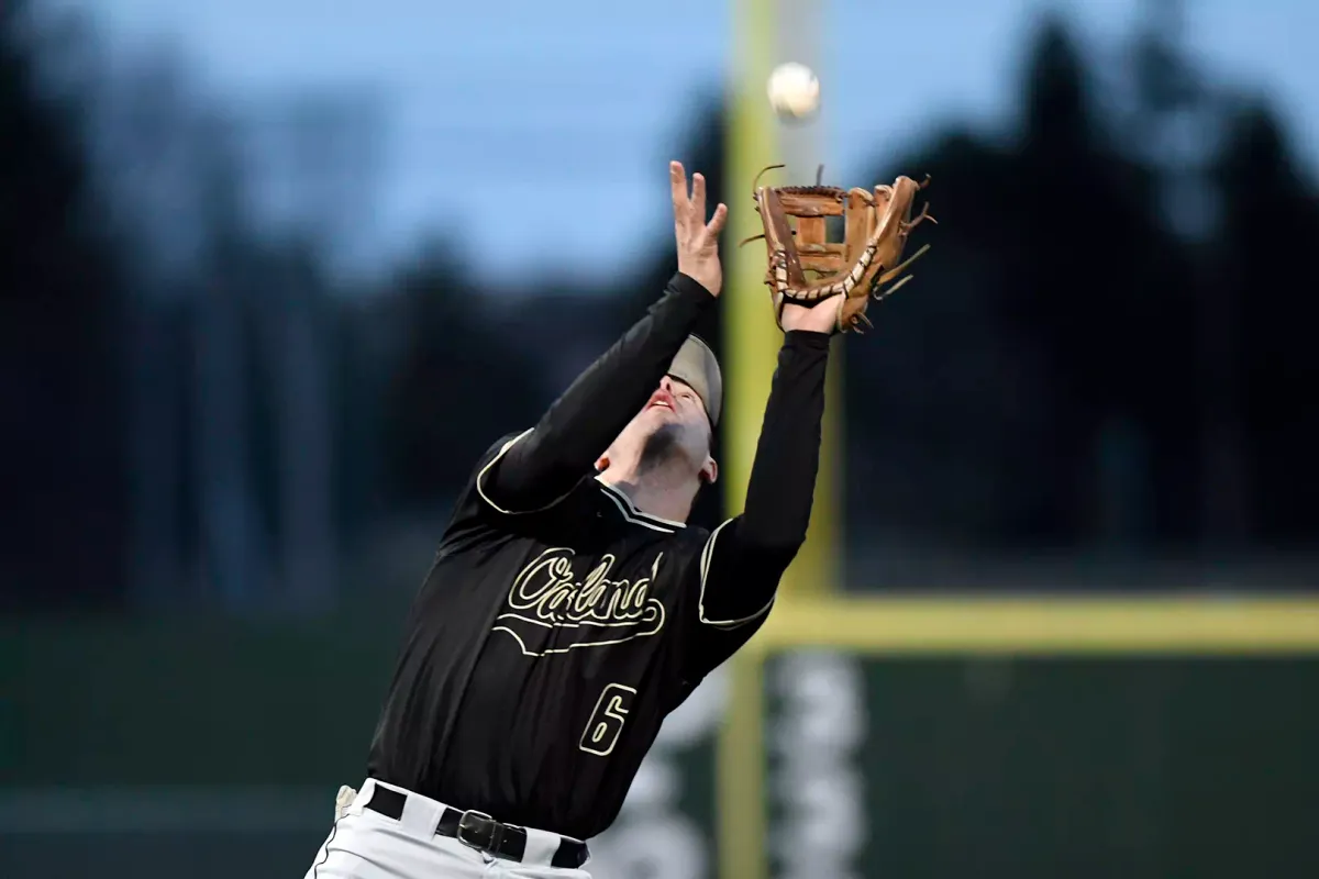 Oakland Golden Grizzlies at Central Michigan Chippewas Baseball