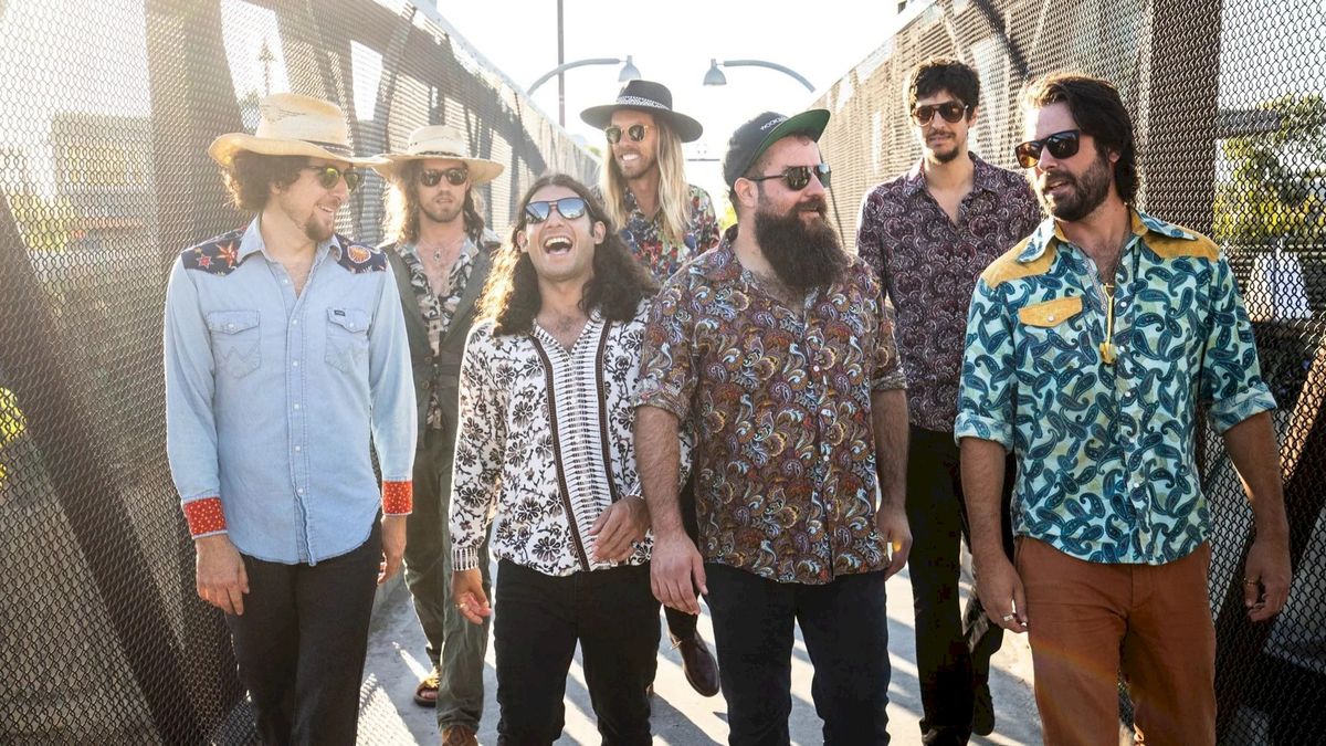 Diggin Dirt at Ventura Music Hall