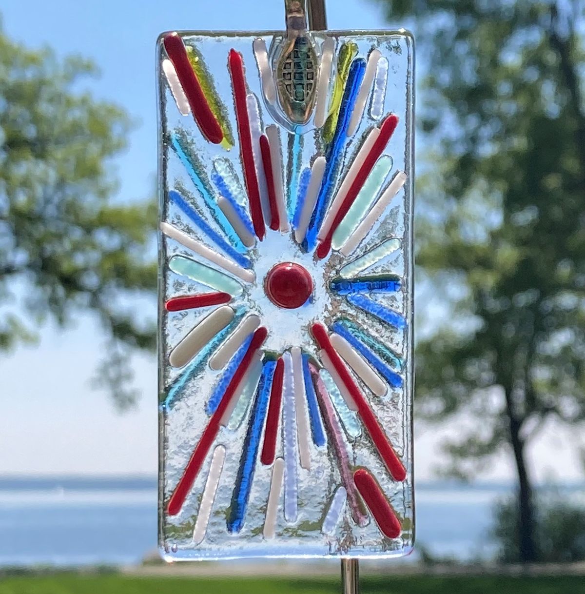 July Art Activity Day - Dazzling Fireworks Keychain