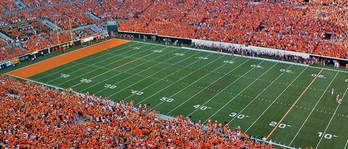 Oklahoma State Cowboys at Oregon Ducks Football