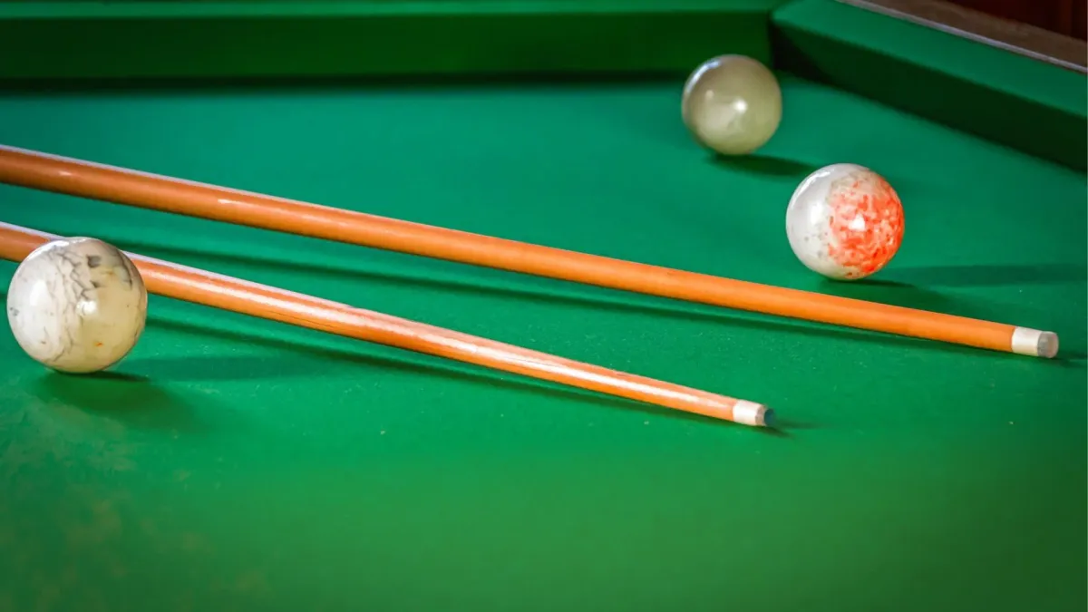 Time for billiards (South Brooklyn)