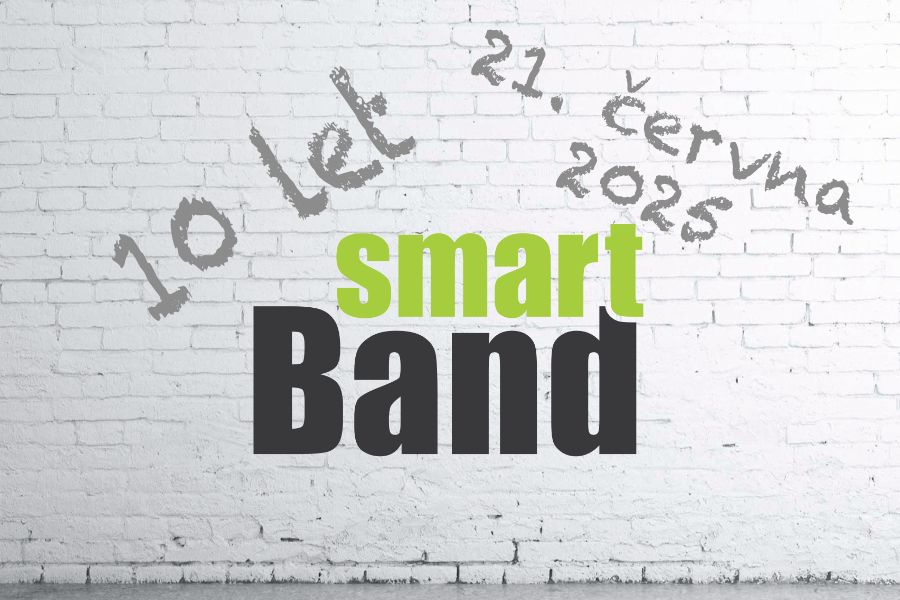 10 let kapely smartBand