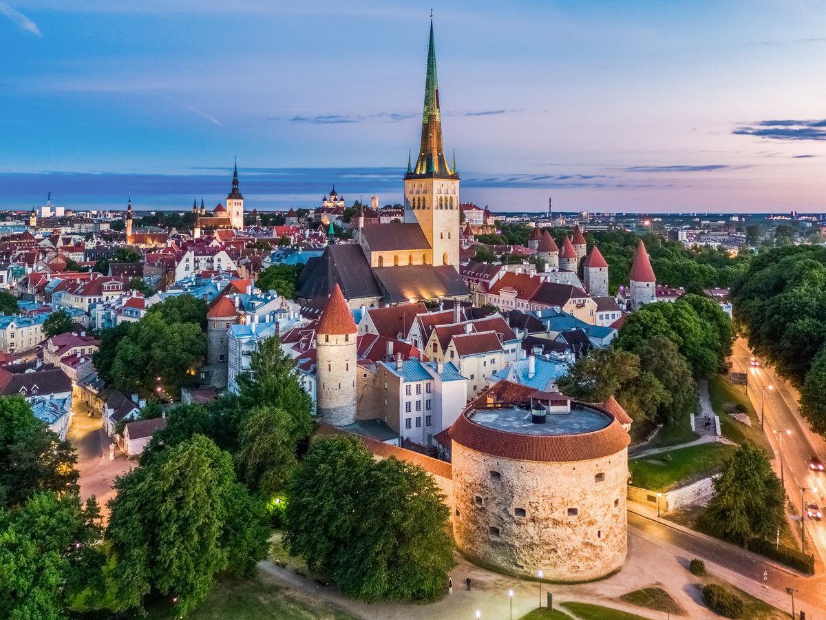 Bussireissu Tallinnaan, Viroon Turun seudulta l\u00e4htien 25-27.4.2025