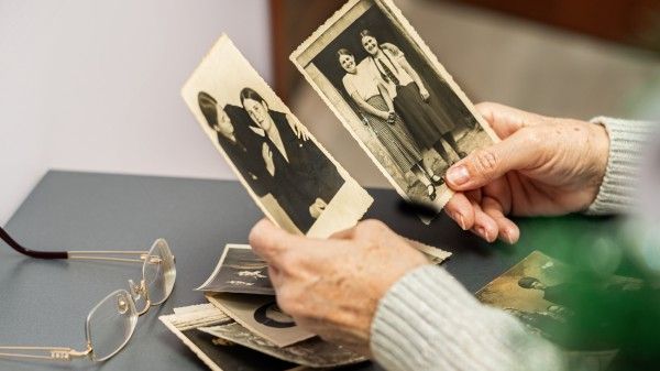 Illustrated Talk: Pioneers - The First Policewomen in Bristol