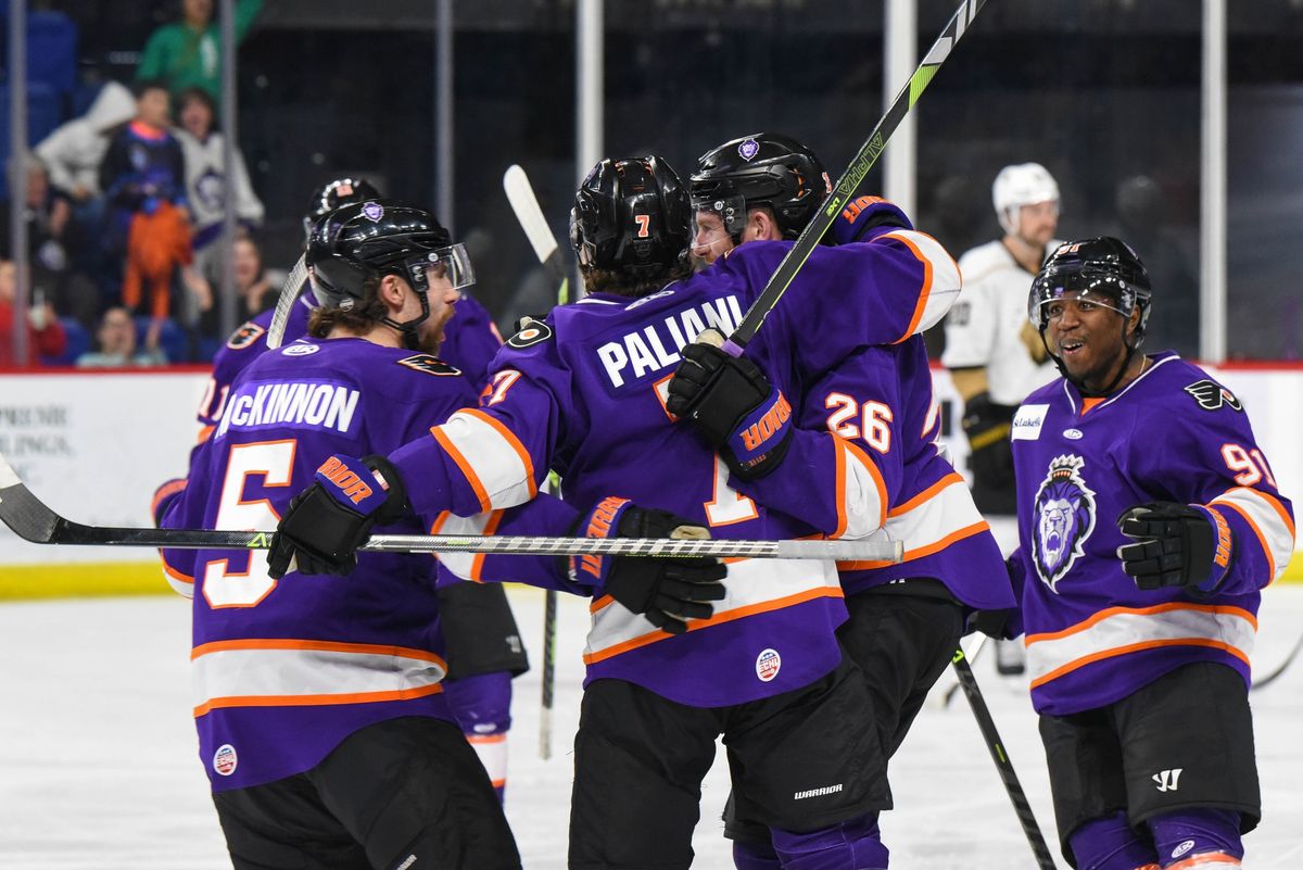 Reading Royals vs. Wheeling Nailers at Santander Arena