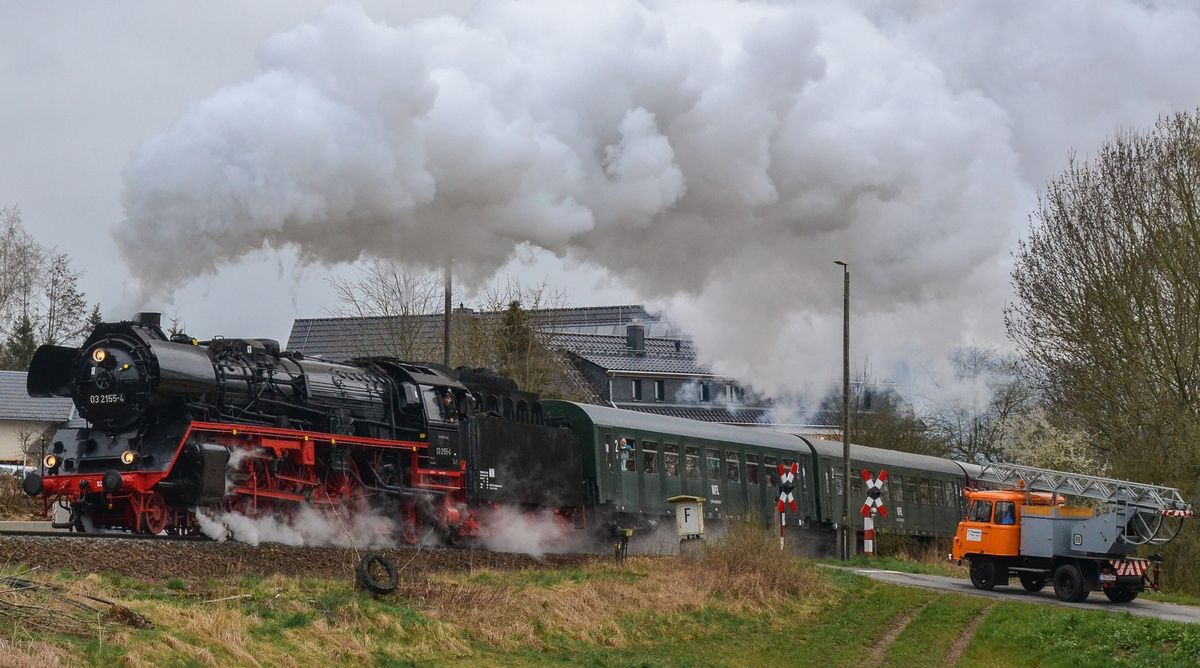 Volldampf ab SAALFELD \u2013 Tour 5 \/\/ Saalfeld - Gera - Leipzig - Naumburg - Saalfeld