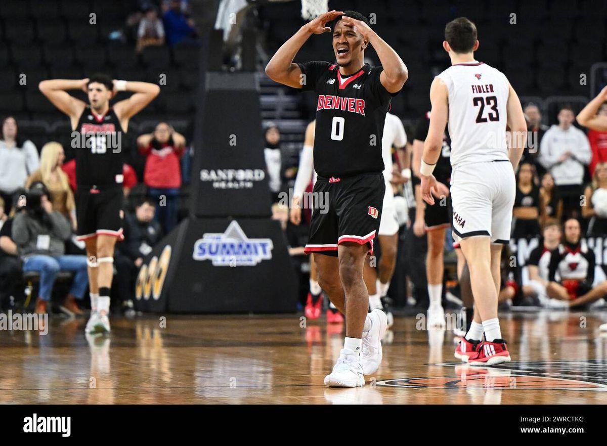 Nebraska Omaha Mavericks at Denver Pioneers Womens Basketball at Hamilton Gym - Denver