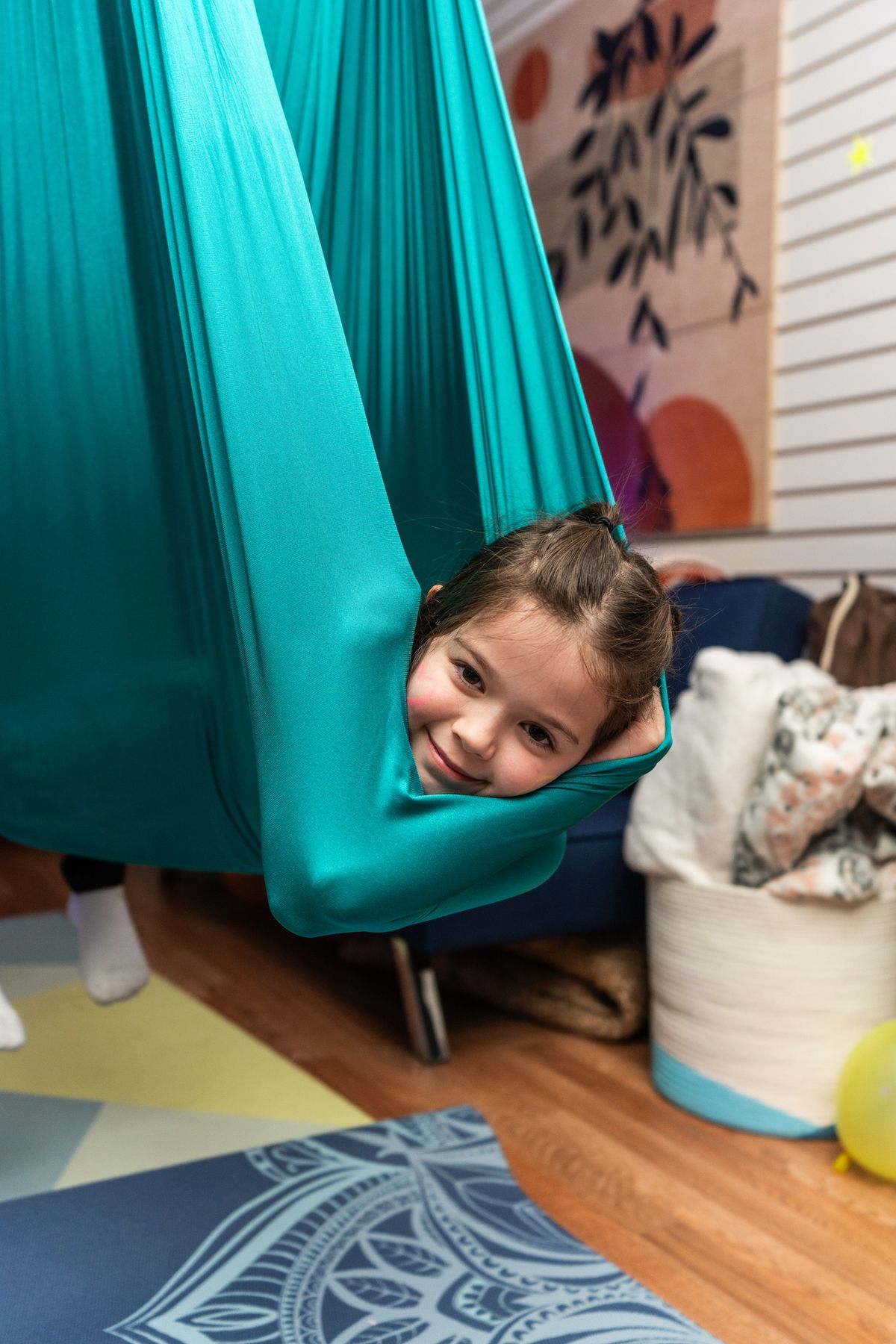 Parent & Me Aerial Yoga! \ud83e\uddd8\u200d\u2640\ufe0f\u2601\ufe0f\ud83e\udd31