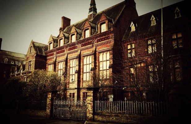 Newsham Park Abandoned Asylum and Orphanage Ghost Hunt