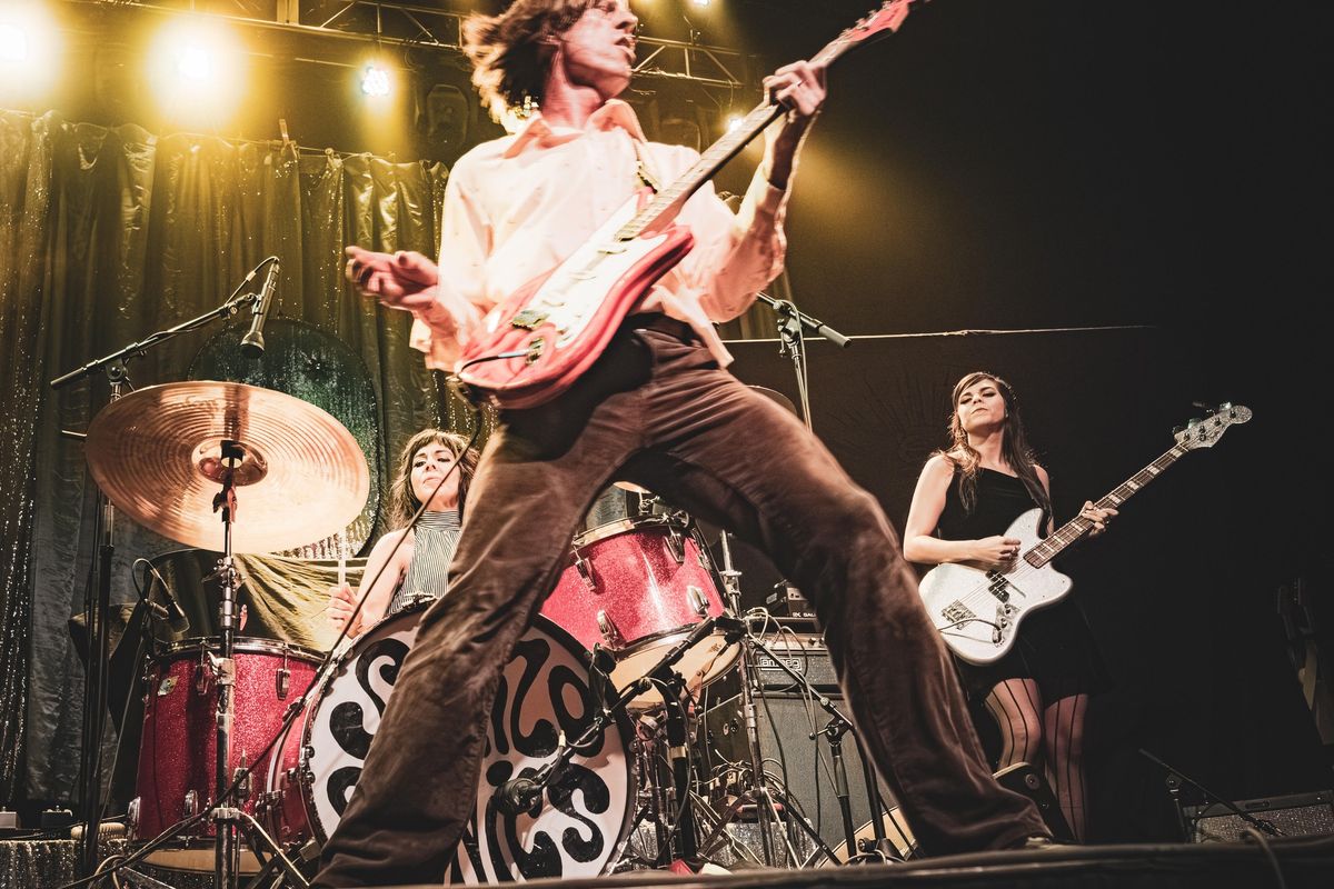 The Schizophonics (USA) Under the Tauranga Harbour Bridge