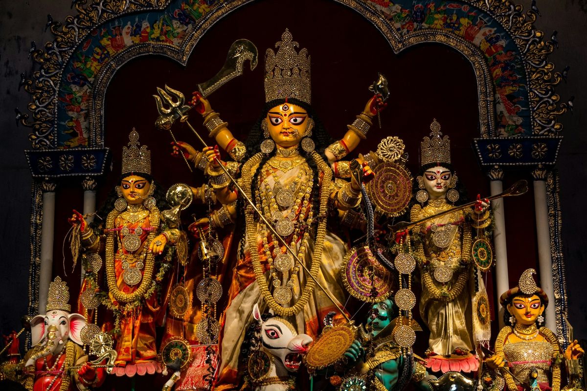 Bonedi Barir Durga Puja Walk (Dashami)