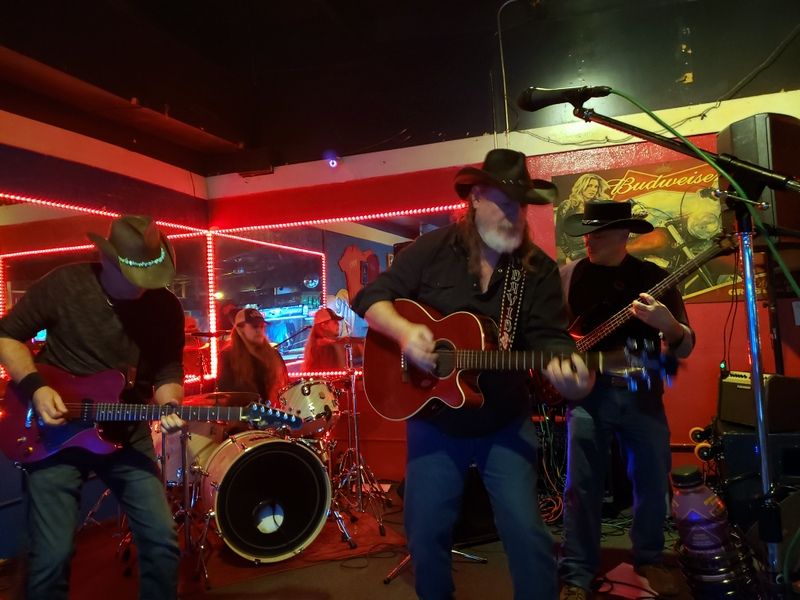 Club 155 Welcomes Back David Allen & The Drifting Outlaws!