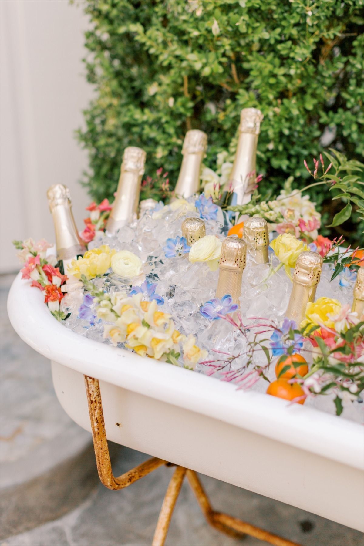 Mother\u2019s Day at The Flower Market with Mimosas and Pastries 