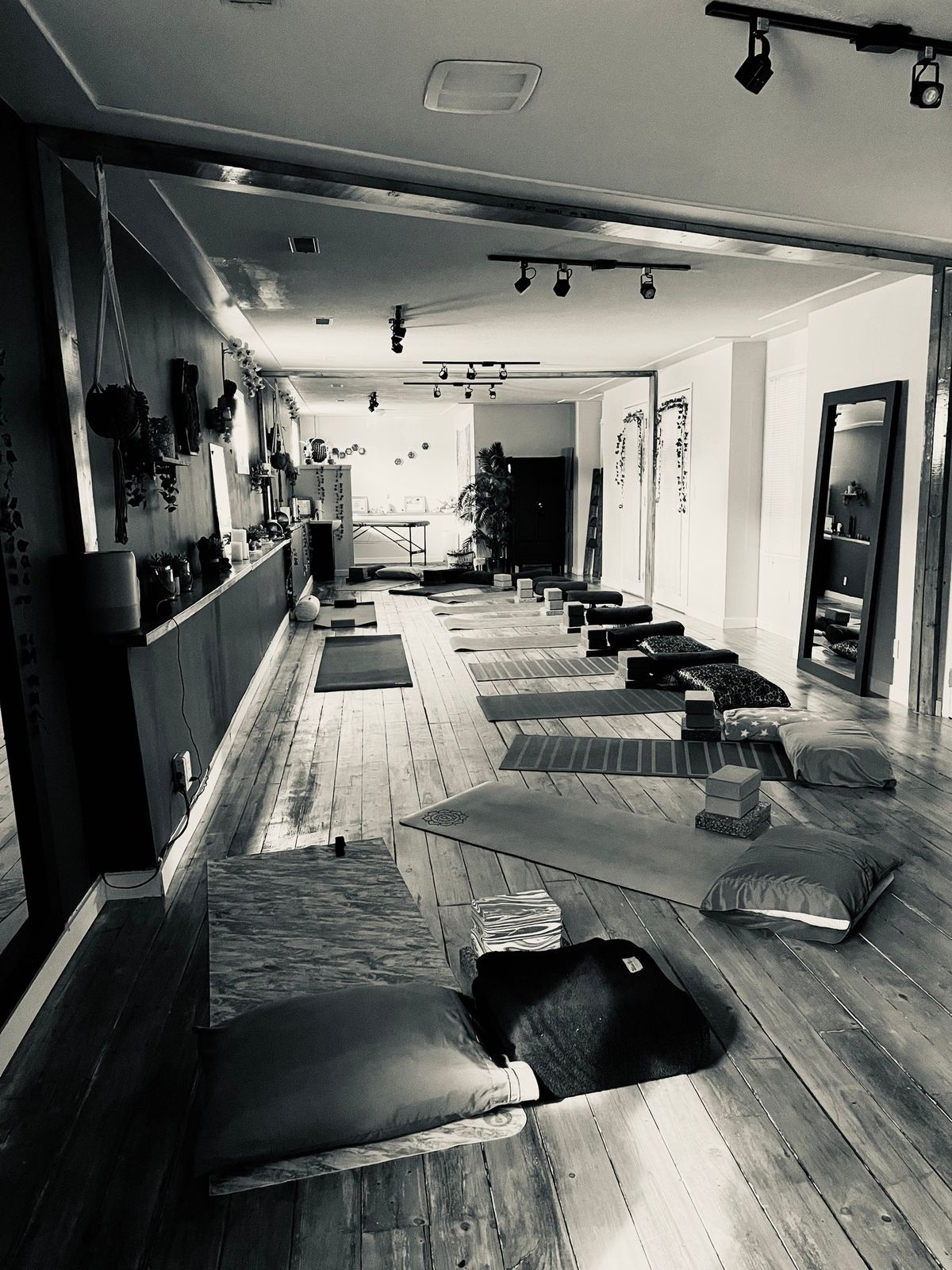 Restorative Yoga with Acupuncture, Sound and Essential Oils