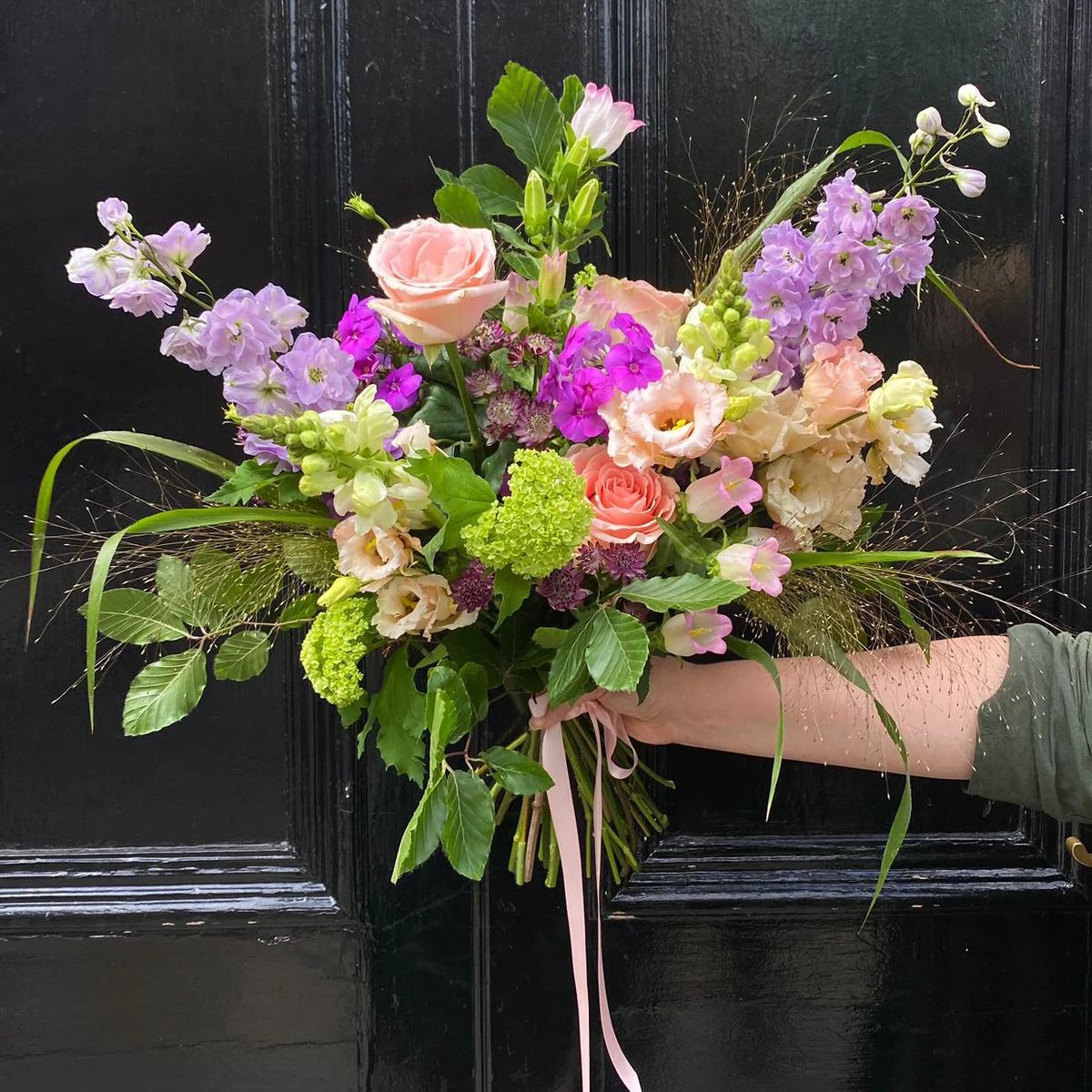 Flower School: Summer Hand-tied Bouquet Workshop