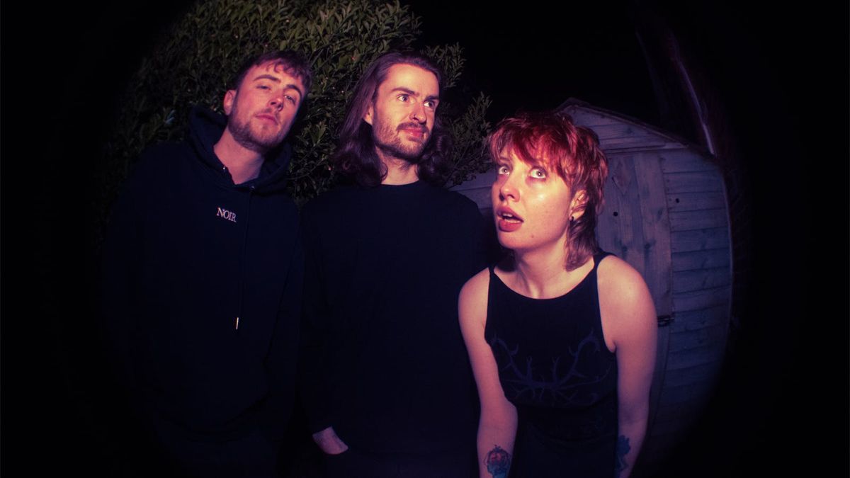 Ahsoka EP Release Show + prom + Wrench