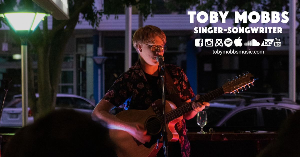 Toby Mobbs at Batlow RSL Club