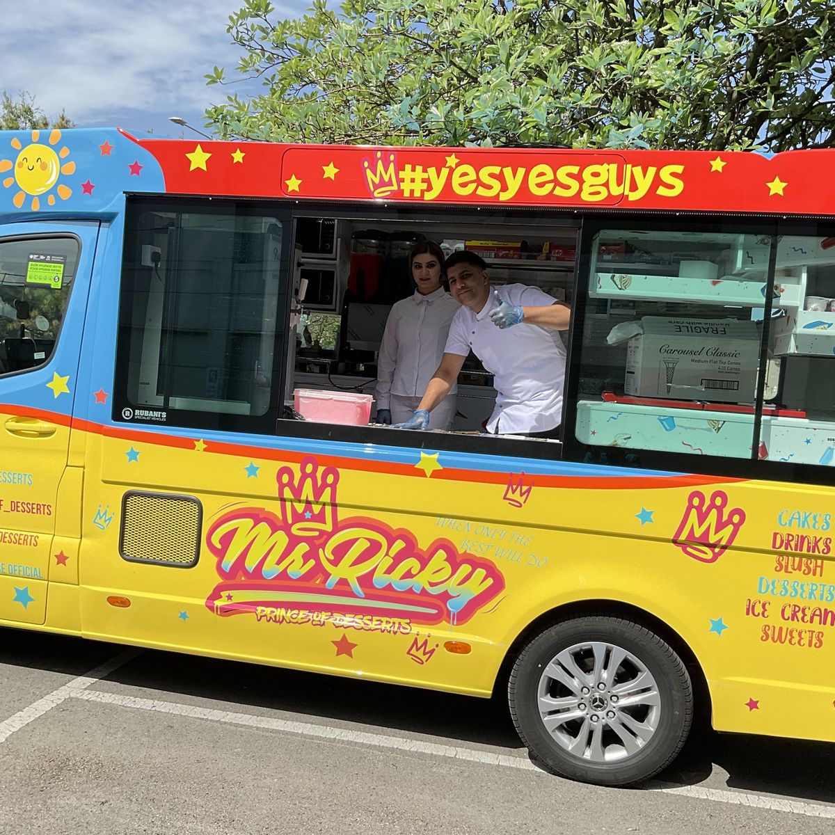 Mr Ricky - Ice Cream Van at Christmas!