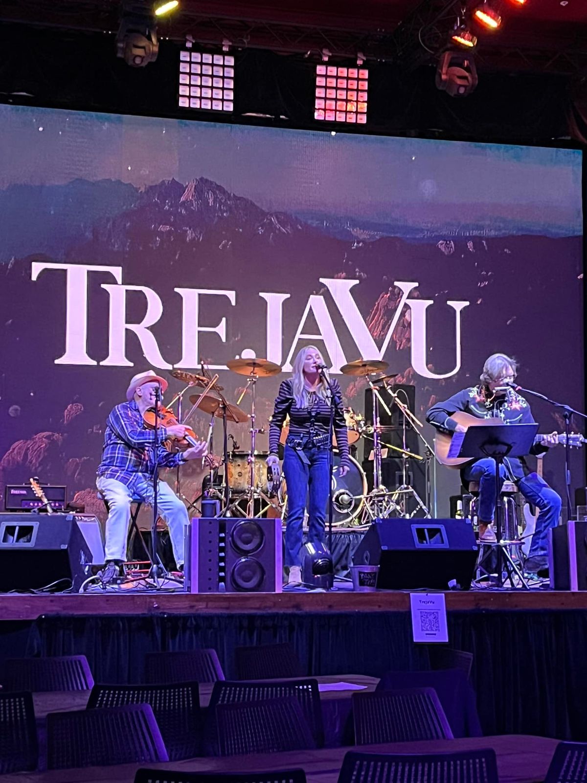 TrejaVu LIVE @ Grand Taverne Restaurant & Lounge