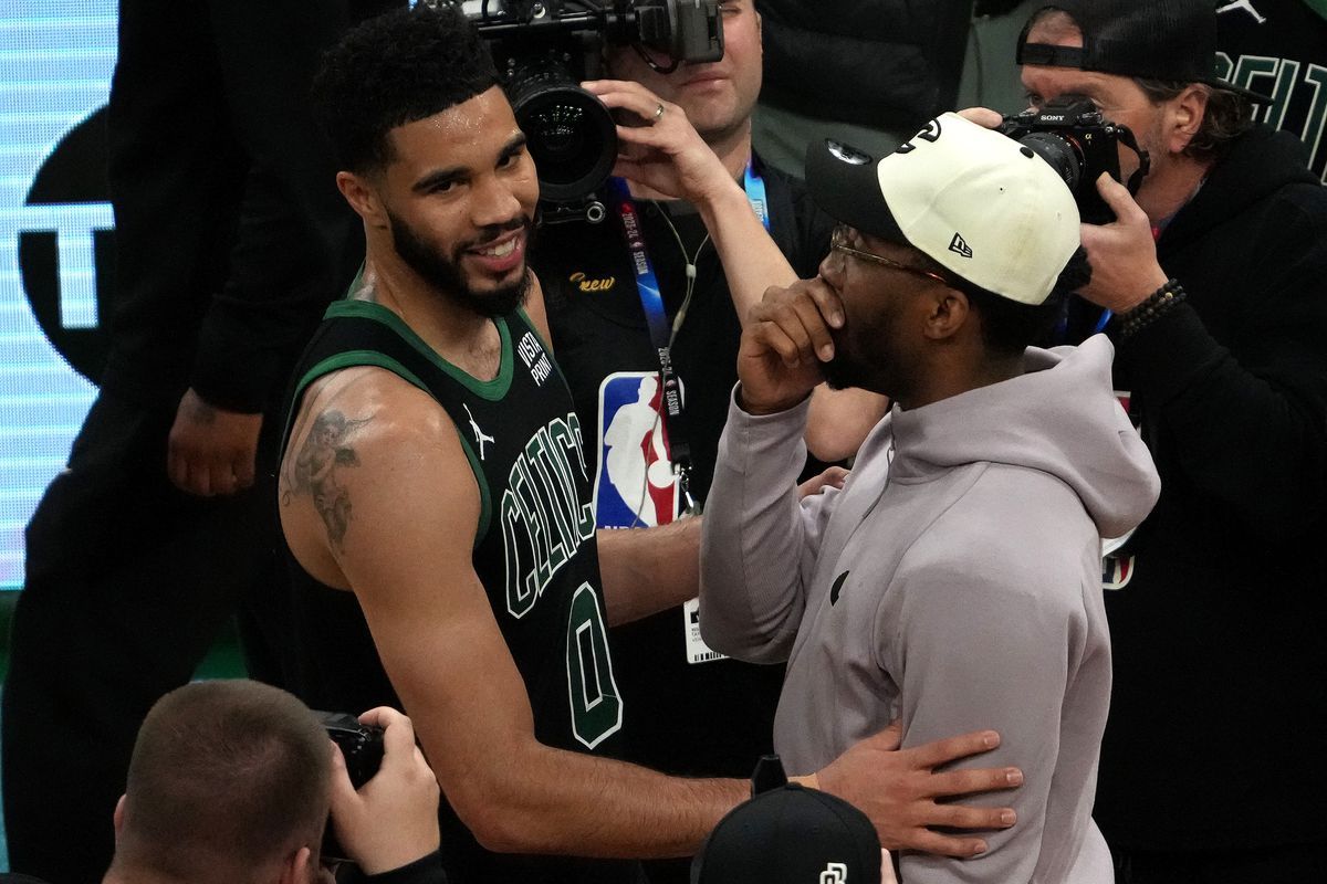 Cleveland Cavaliers at Boston Celtics at TD Garden