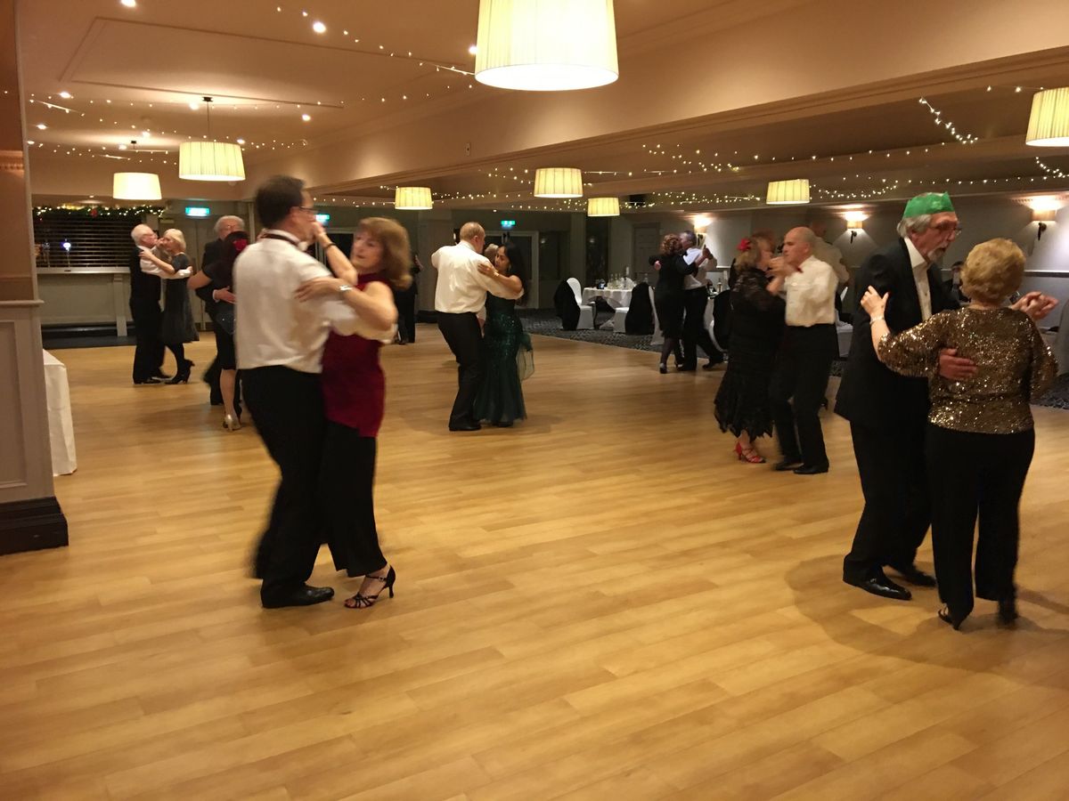 Celtic  Royal Caernarfon 80\/20 dance weekend mainly  popular sequence 