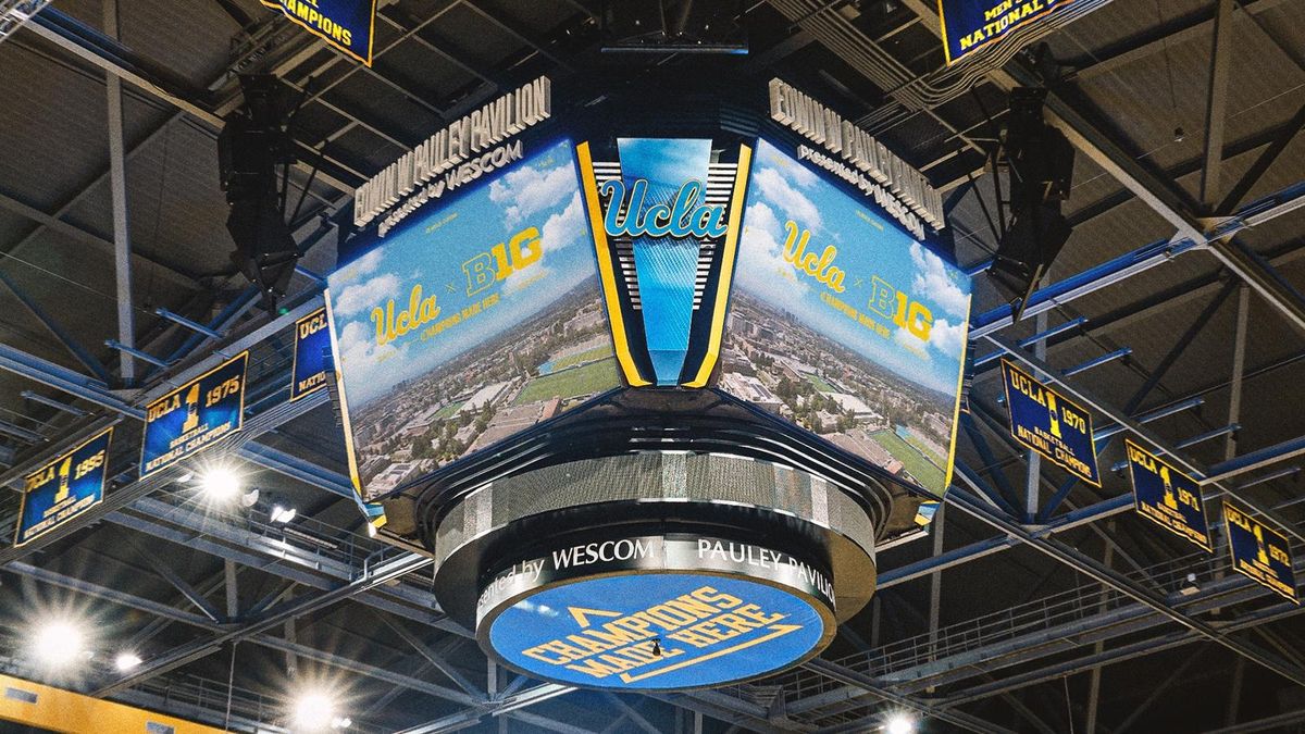 UCLA Bruins at Northwestern Wildcats Womens Basketball