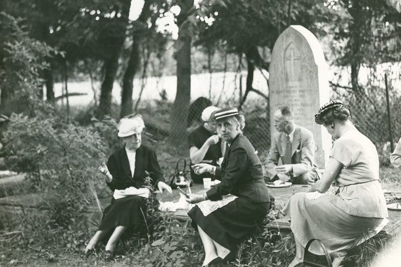 A Picnic in the Cemetery 
