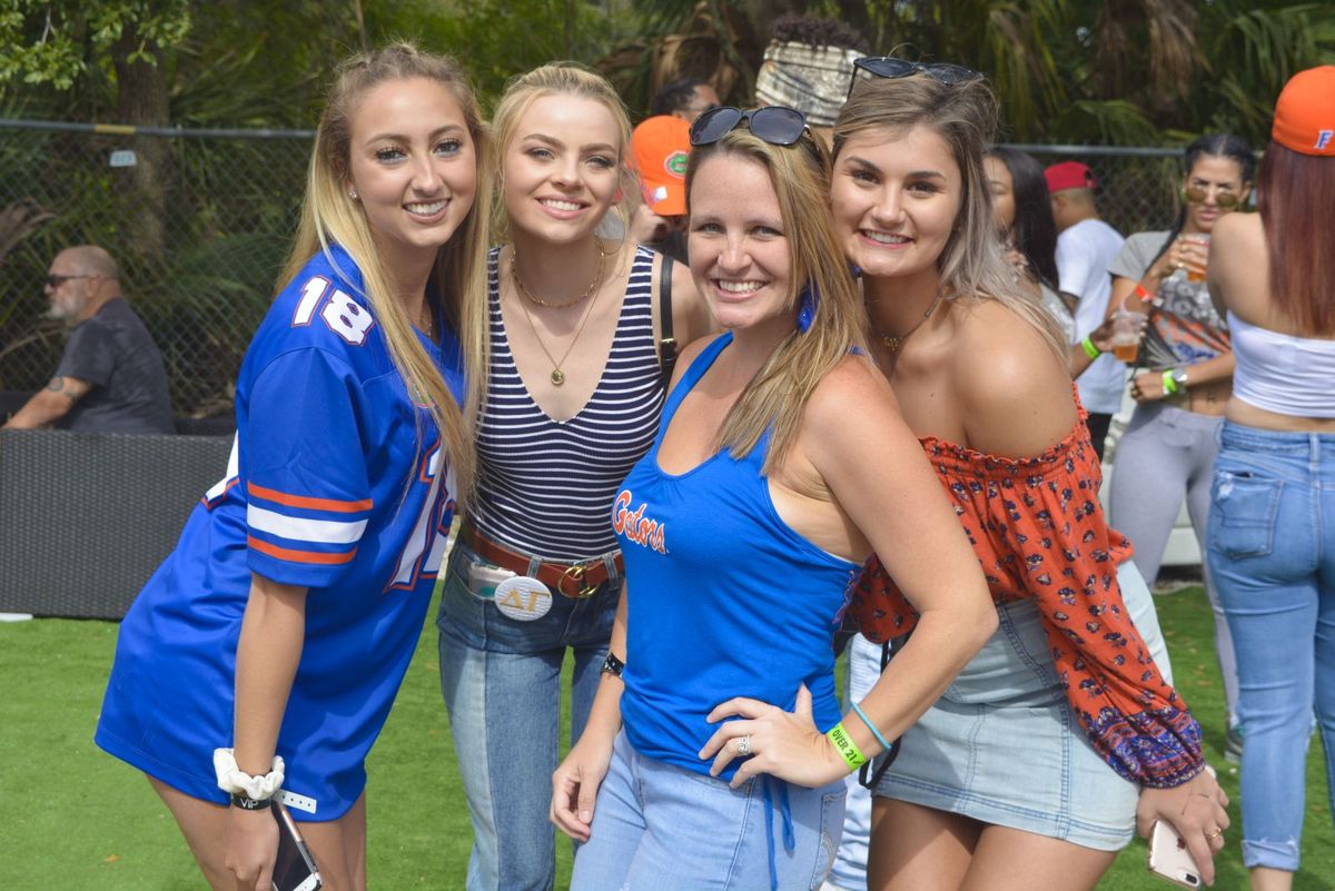 Gameday Tailgate Experience All-Inclusive Tailgate: Georgia Bulldogs vs. Florida Gators