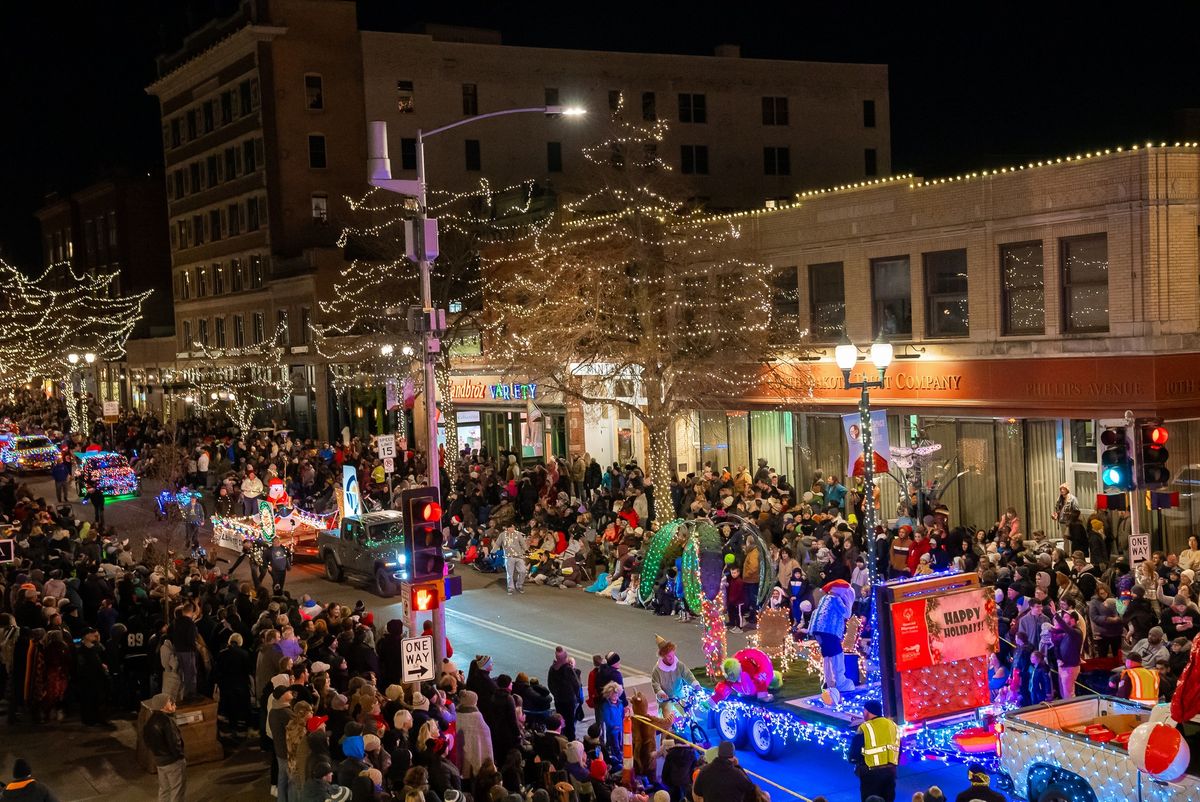 The Parade of Lights from PAve! \ud83c\udf85\ud83c\udffc \u2744\ufe0f