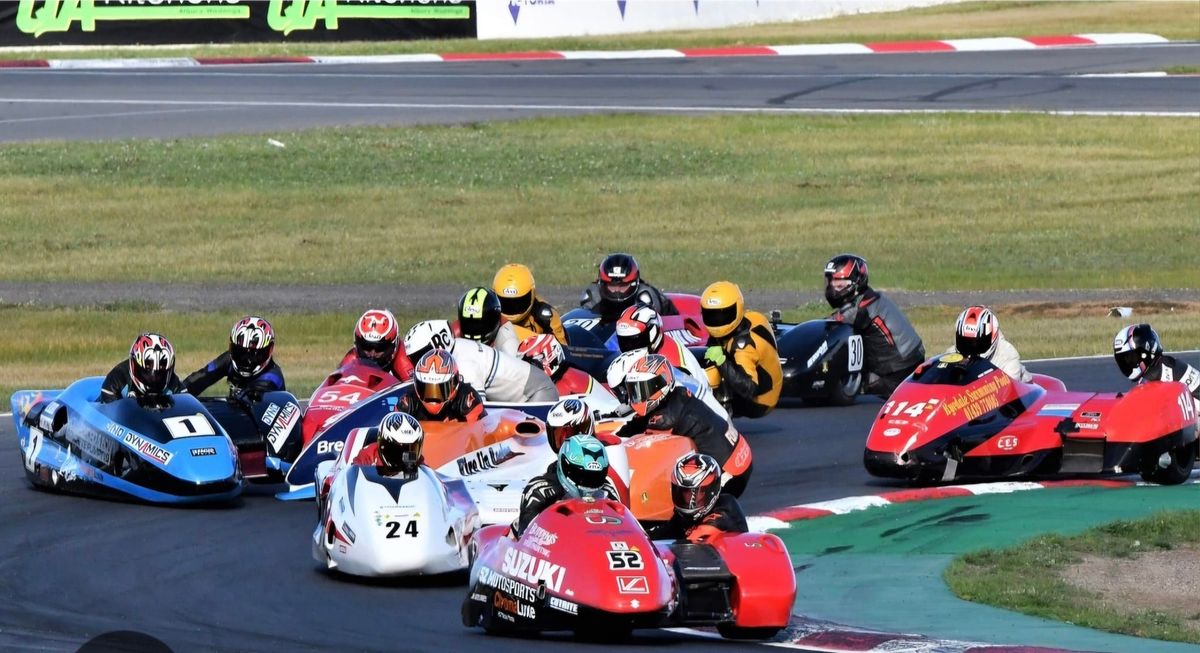 AUSTRALIAN F1 & F2 SIDECAR ROAD RACE CHAMPS RD 4